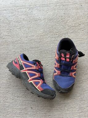 Salomon Kids Sneakers in Navy, Pink and Black